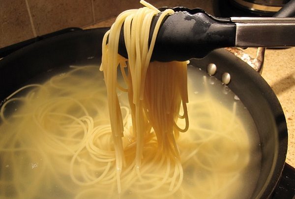 Паста с соусом песто — итальянская классика ресторанных блюд