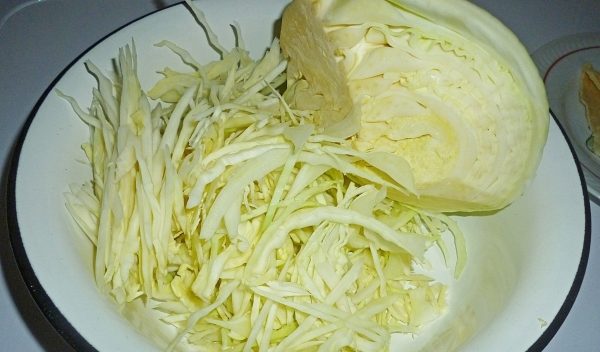 Как приготовить вкусные блинчики с капустой