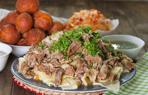 Несколько способов приготовления мяса по-казахски