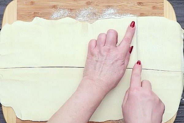 Как испечь тарталетки из слоеного теста в домашних условиях