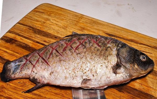 Как вкусно пожарить рыбу на сковороде-гриль
