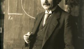 Einstein_1921_by_F_Schmutzer_-_restoration